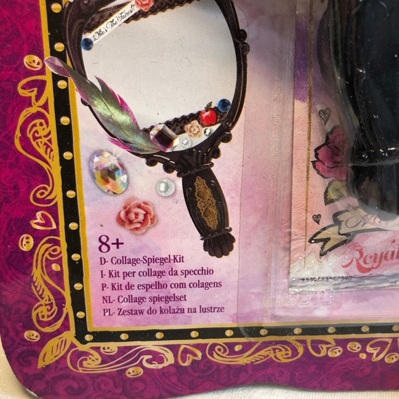 Ever After High Collage Mirror Kit Makeup Fashion BRAND NEW [See Photos] 2014 - Picture 12 of 13